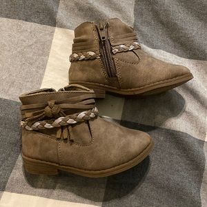 Toddler boots